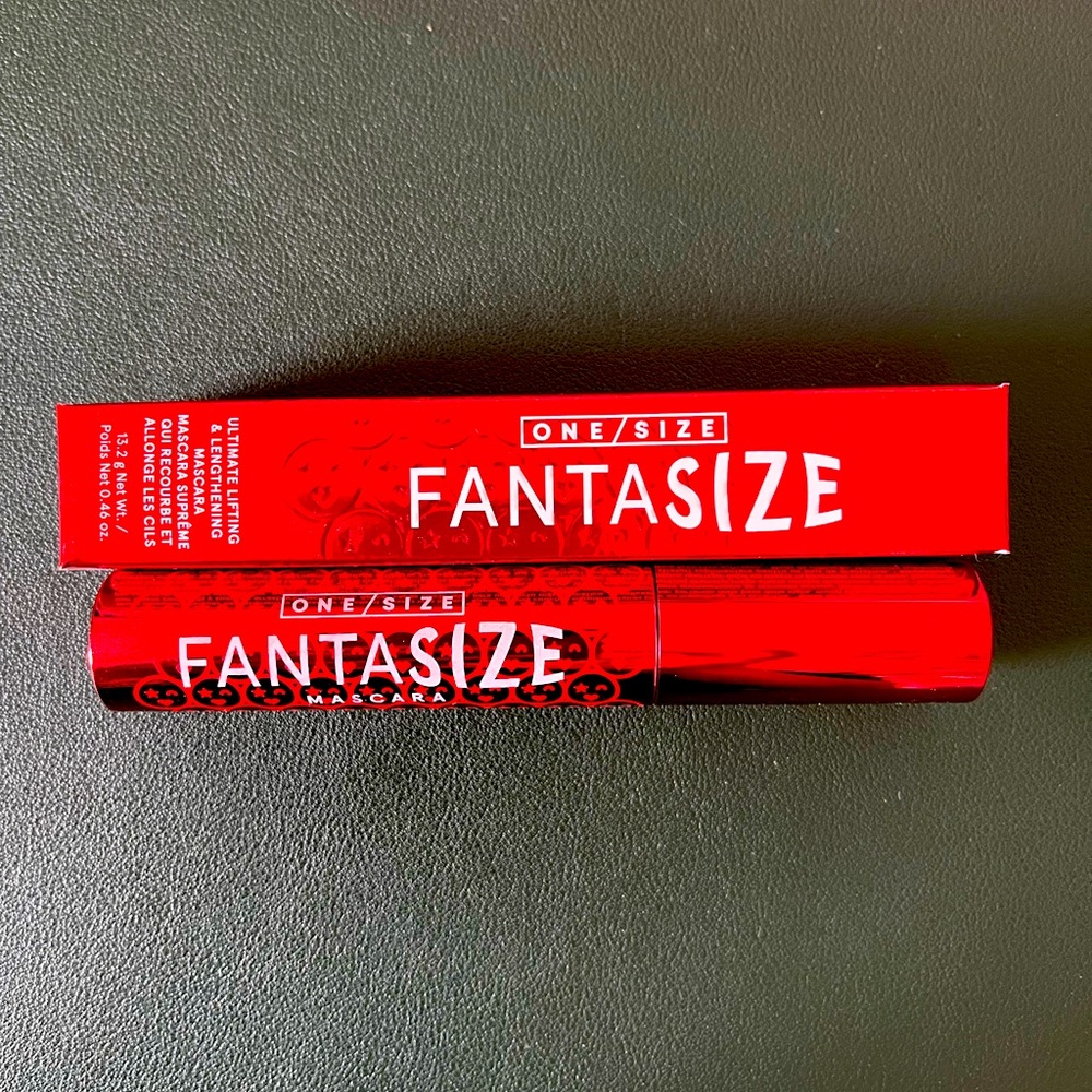 One/Size Fantasize  mascara